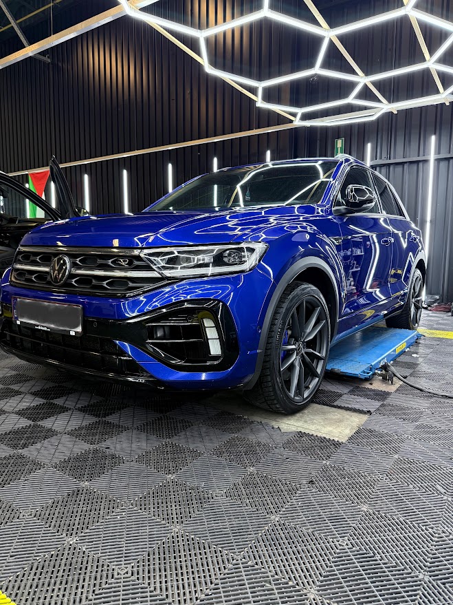 Volkswagen T-Roc R